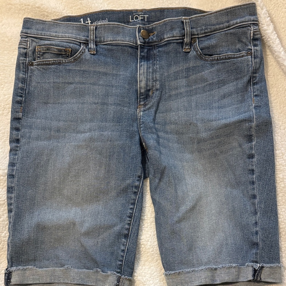 LOFT Classic Blue Jean Shorts Size 14